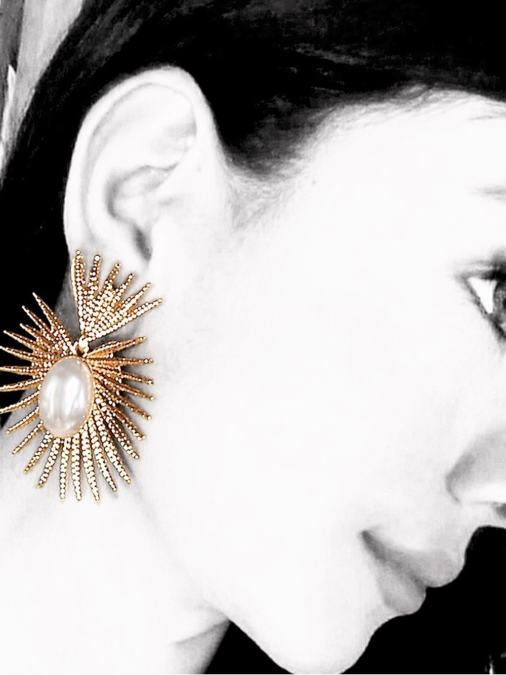 Zara Radiance Large Pearl Heart Crown Sunburst Beam Ray Regal Royal Gold Earring - Picture 6 of 14